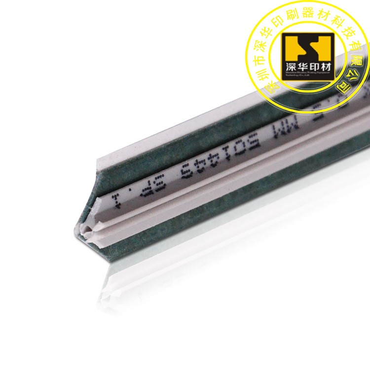 <strong>��GNU���۾�</strong>